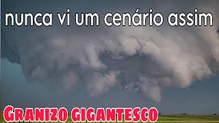 O Granizo é gigante e o cenário é assustador [upl. by Naltiac661]