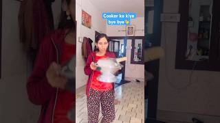 Baatti cooker me bnaya pizza  How to make pizza at home without oven shorts cooking [upl. by Enninaej270]