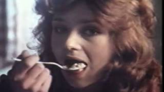 Kelloggs Country Store Cereal Vintage British TV Commerical [upl. by Angelique]