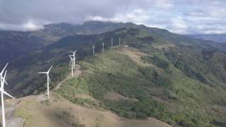 Sobrevuelo en torres eólicas con Mavic Pro [upl. by Aniroz]