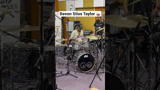 Devon Stixx Taylor performing at the Signature Drum Clinic 2022 stixxtaylor drums drumclinic [upl. by Kaufmann]