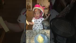 3 Yearold Chef cooks French Onion Mac n Cheese [upl. by Ecnarual]