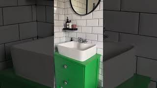 Modernes Badezimmer mit Vintage Touch badezimmerdesign badezimmerinspiration [upl. by Oedama92]