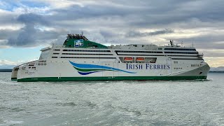 MV WB Yeats Arrives at Holyhead 15124 2 [upl. by Adaha634]