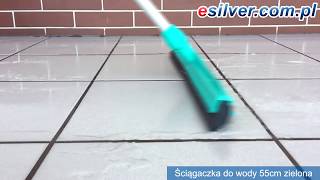 Plastikowy zgarniacz do wody 55 cm zielony [upl. by Hewie110]