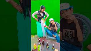 Doctor sahab mujhe khansi ki dawai de do 🧝🏼🧑🏼‍🦰 funny comedy trending viralvideo shortvideo [upl. by Renckens]