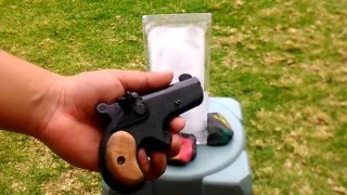 Pistola Mendoza Derringer contra barra de hielo [upl. by Anelat]