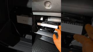 VW golfsportsvan Golf 7  Tiguan Touran Innenraumfilter wechseln anleitung golf diy vw [upl. by Einalem]