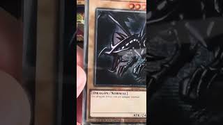 Me sale un dragón negro de ojos rojos 25th 😨 unboxing konami yugioh cartasyugioh [upl. by Dj450]