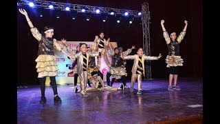 I Am A Disco Dancer  Aa Dekhe Zara  Duniya Mein Logon  Dance Performance By Step2Step [upl. by Ydnolem]