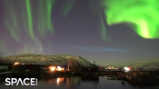 Strange blue aurora spotted over Sweden in amazing timelapse [upl. by Seyah]