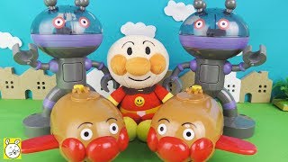 アンパンマン おもちゃ バイキンマン アンパンマン号とだだんだんで間違い探し♪ まるぽんきっず Anpanman Toy [upl. by Emad]