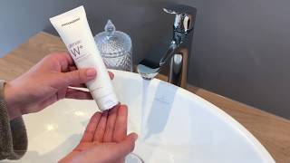 Ultimate W Whitening Foam Cleanser Mesoestetic [upl. by Dame]