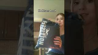 Hollister haul 🛍️hollisterco fypシ゚viral outfitideas haul [upl. by Ecnadnak]