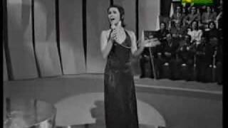 Elis Regina na ITALIA  RAI  TEATRO 10 1972flv [upl. by Amato251]