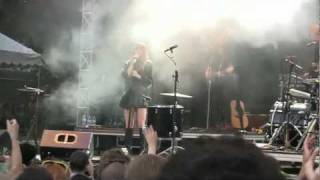 Lykke Li quotLittle Bitquot HD Live at Lollapalooza on August 7 2011 [upl. by Aoket719]