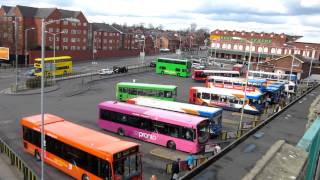 Bradford Oak Lane  Driver Goes Mad Smashes Car [upl. by Heller]