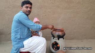 Fresh Aloo Methi Recipe Mitti Ki Handi Village Style BY MUkkRAM SALEEM  MY Village Food Secrets [upl. by Sells]