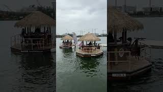 Cruisin Tikis Miami Şimdiye kadar gördüğünüz en havalı yüzen tiki botları boat miamiriverboats [upl. by Elocin]