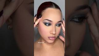 🪩🖤 makeupshorts smokeyeye holidaymakeup glittermakeup makeuptutorial viralshort [upl. by Tally]