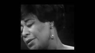 🎤 Ella Fitzgerald quotSummertimequot  Captivating Live Performance 1968 [upl. by Saenihp619]