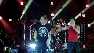 Die Toten Hosen feat Kraftklub  Opelgang Live in Chemnitz 09122012 [upl. by Wylen]