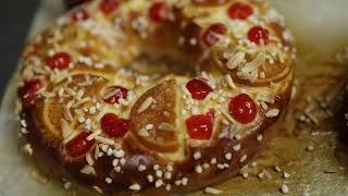 Receta de Roscón de Reyes de Mazapán Una Tradición Deliciosa [upl. by Aihtekal]