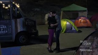 Gabi and Josh Jabi  kiss scene  Young and Hungry 3x01 [upl. by Darach]