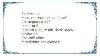 Claudio Baglioni  Io Me Ne Andrei Lyrics [upl. by Wenonah]