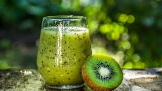 Kiwi smoothie Recipe for breakfast Healthy Side [upl. by Amhser]