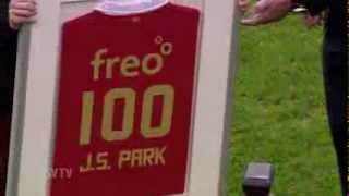 Park gets award for 100 games for PSV [upl. by Kerat]