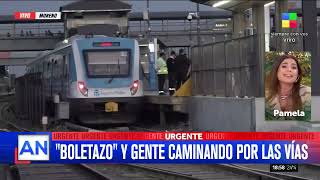 🔴 BOLETAZO Tras el aumento del 40 en el pasaje de tren la gente van por las vías para no pagar [upl. by Granville379]