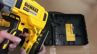 UNBOXING CHIODATRICE DEWALT DCN890P2 [upl. by Bayard46]