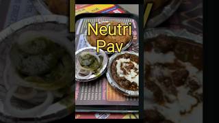 Street side neutri pav 1st time🥵😱shorts streetfood [upl. by Aneela997]