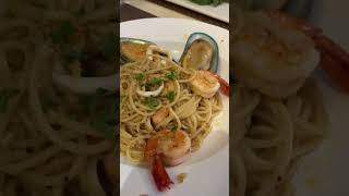 Seafood aglio olio [upl. by Willin]