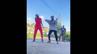 Ramses Tikaya  Démonstration du Bougement Dance depuis le Cameroun [upl. by Matless]