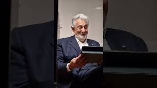 Plácido Domingo backstage for Simon Estes DocuDrama [upl. by Donavon190]