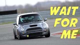 Snetterton 300  MINI Cooper S chasing Porsche amp BMW Track Day [upl. by Esoj]