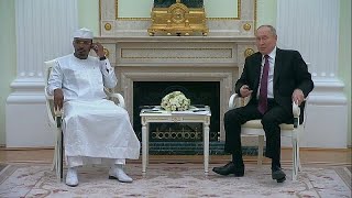 Russie  Deby rencontre Poutine qui salue la quotstabilitéquot au Tchad [upl. by Rasec]