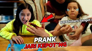 PRANK ALIA Mau Buat Makanan Buka Puasa Jari Ku KEPOTNG Dia Panik [upl. by Timoteo]