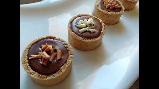 Mini tartelettes nutella  banane ميني تارتولات نوتيلا [upl. by Aivlis]