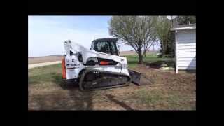 Bobcat T870 Compact Track Loader CTL grading yard [upl. by Papageno456]