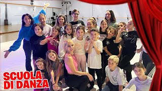 VLOG INTERA GIORNATA A SCUOLA DI DANZA CON LA MAESTRA BALLERINA FIGLIACHIARA E I NOSTRI AMICI [upl. by Nwahsid]