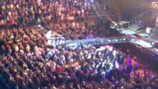 Tina Turner  19012009  Lanxess Arena Köln  Nutbush City Limits Part 3 [upl. by Weslee]