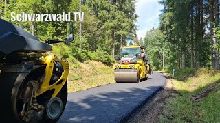 🚨🚧 Der BaumaschinenReport So funktioniert die Schenkelgelenkte Tandemwalze Bomag BW 174 ACP [upl. by Ahtilat]