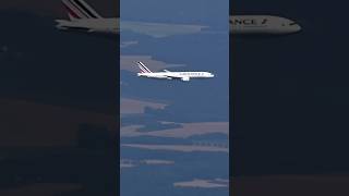 Parallel landing at Paris CDG Airport 🇫🇷 with Air France Boeing 777 [upl. by Yrtsed]