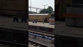 railway mall gadi me sleeper or ac ke coach train [upl. by Hgielar]