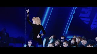 Mylène Farmer  Pourvu quelles soient douces Live 2019 [upl. by Nemrak166]