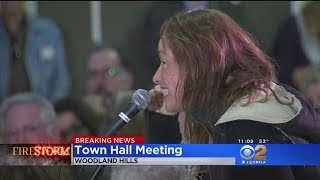 Angry Residents Demand Answers On Why Homes Were Not Defended In Woolsey Fire [upl. by Klarrisa]