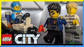 lego City Magazine ReviewIssue 111 Space and Police [upl. by Eetsirk]